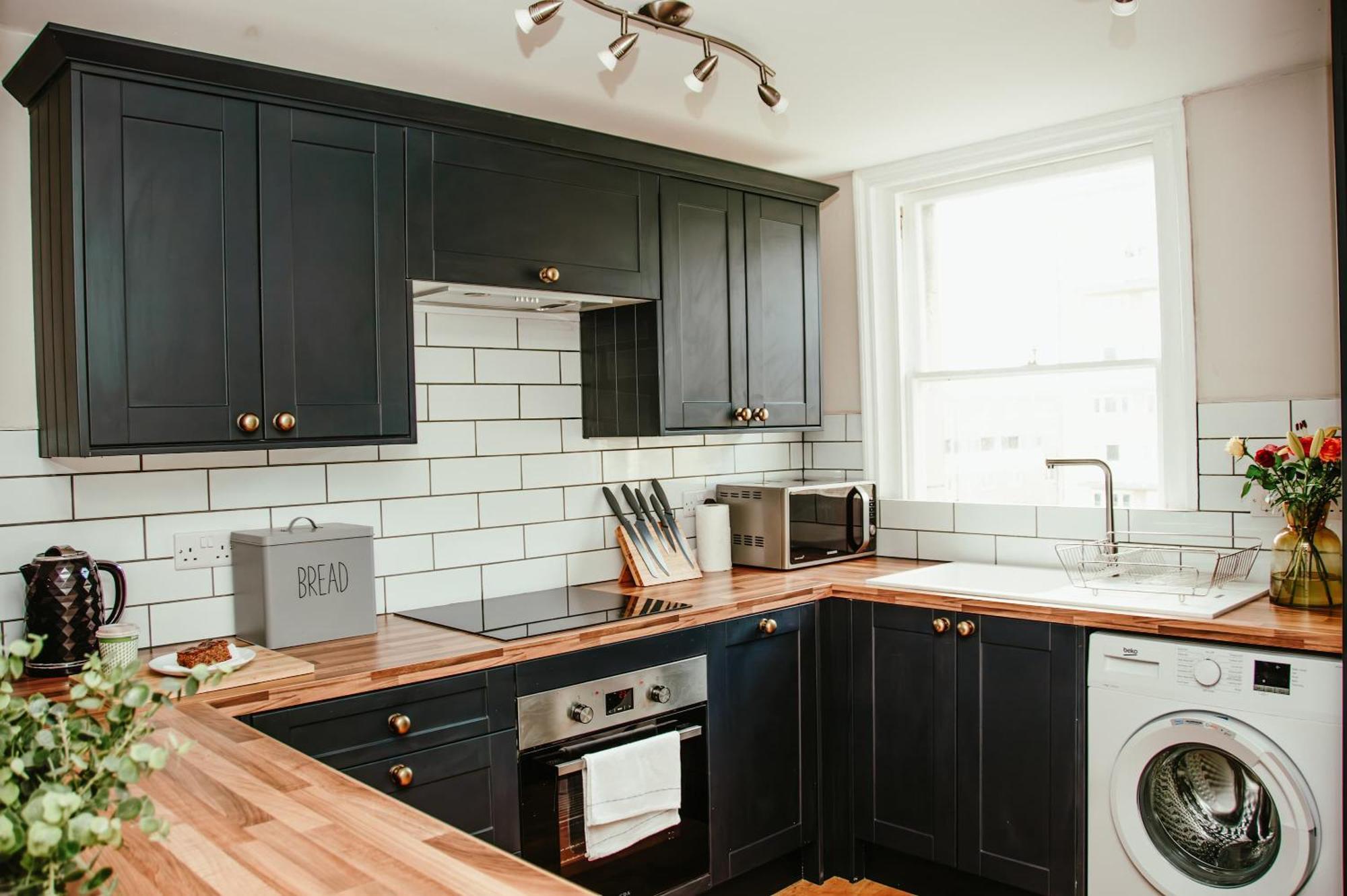 Beautiful Character 3 Bed City Centre Apartment Бат Екстер'єр фото